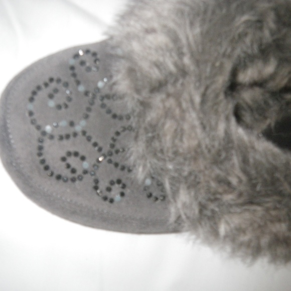 Jessica Simpson Slippers - Picture 8 of 8